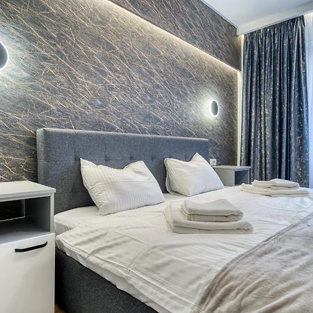 City Chic Retreat: Newly Renovated 1Br Apartment Бухарест Экстерьер фото