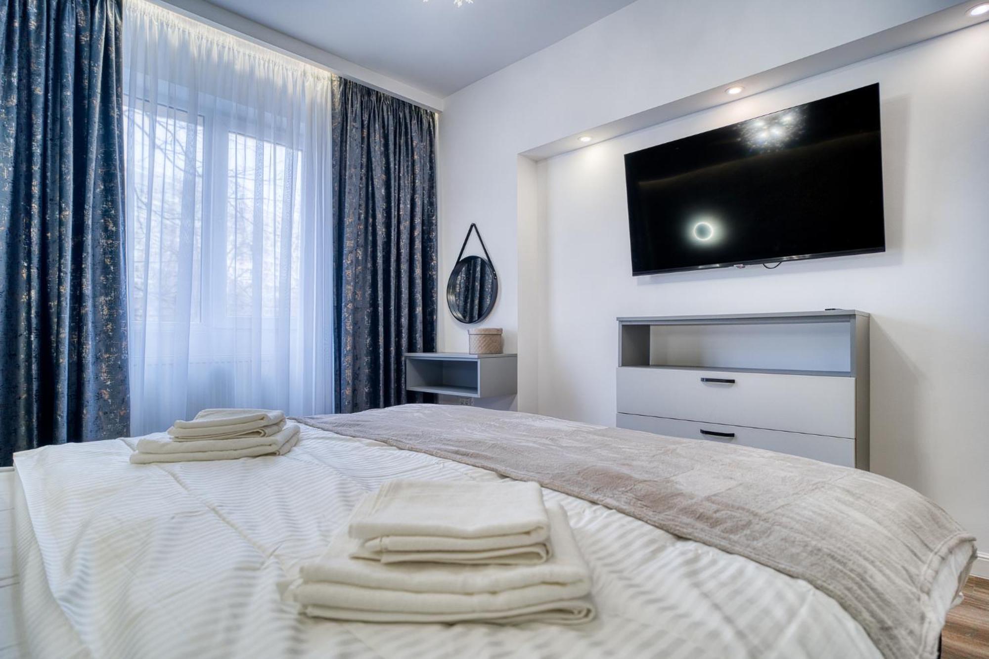 City Chic Retreat: Newly Renovated 1Br Apartment Бухарест Экстерьер фото