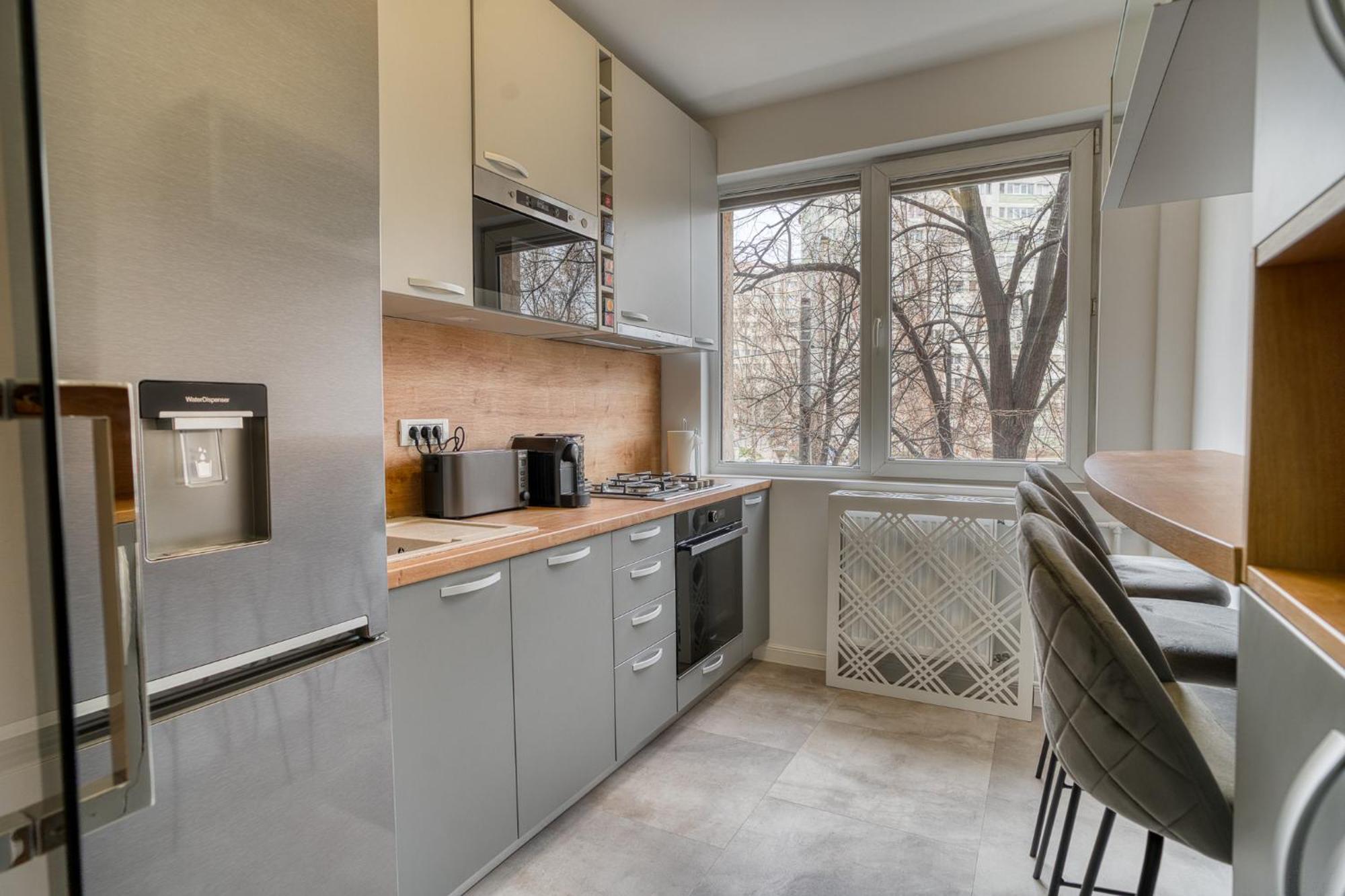 City Chic Retreat: Newly Renovated 1Br Apartment Бухарест Экстерьер фото