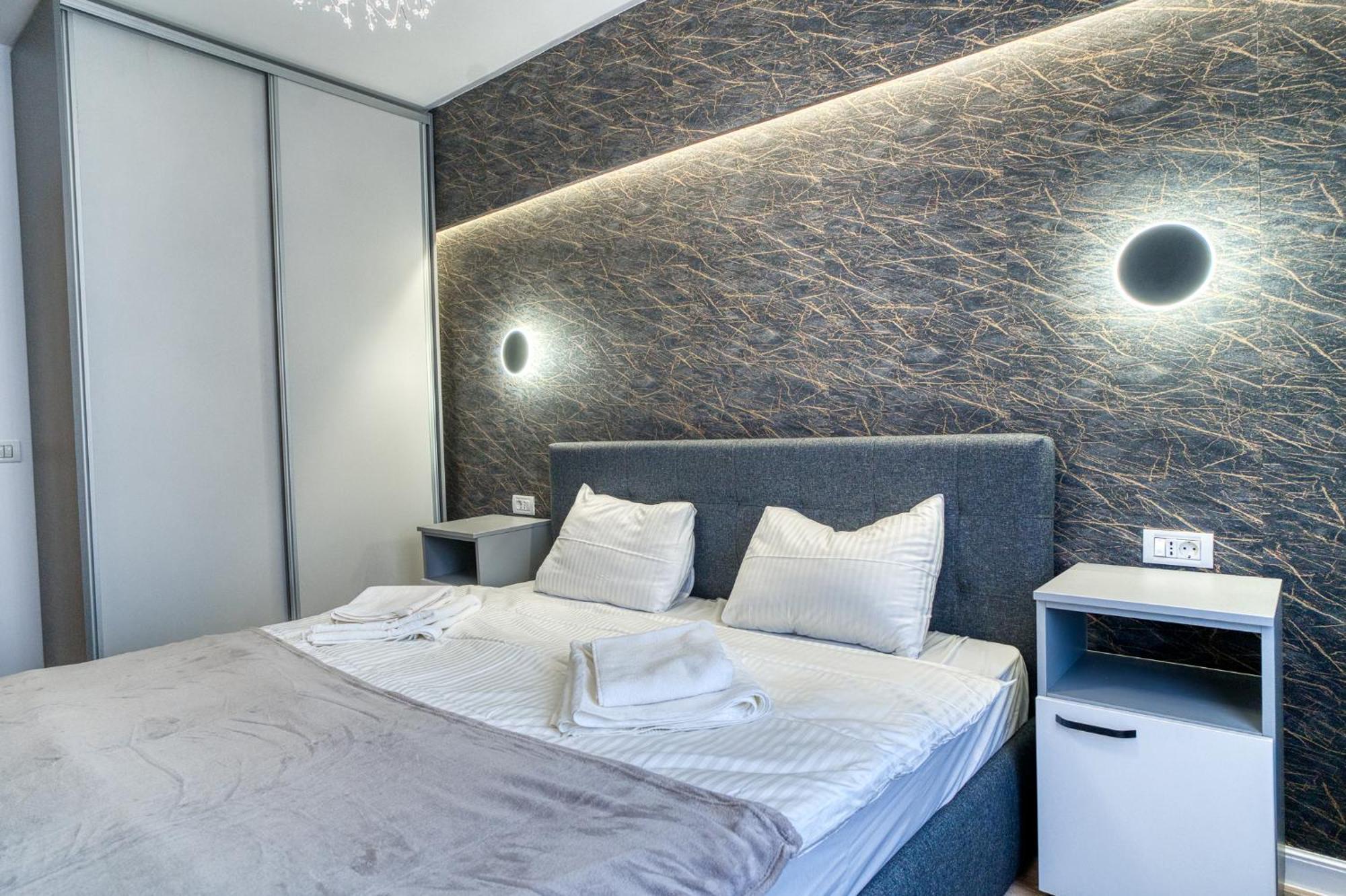 City Chic Retreat: Newly Renovated 1Br Apartment Бухарест Экстерьер фото
